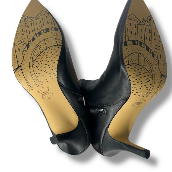 Bella Vita Black Leather Ankle Boots - Picture 5 of 7